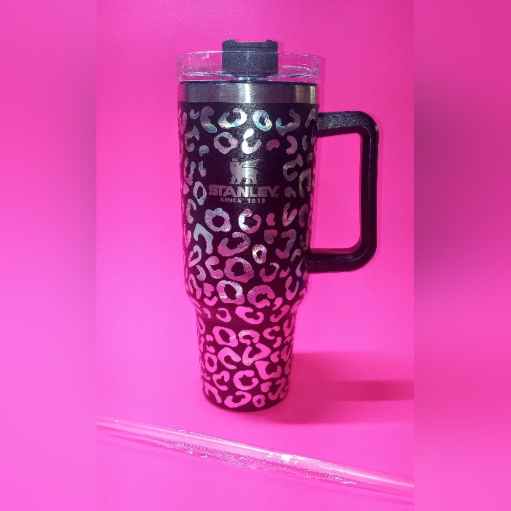 Stanley 40 OZ Tumbler - Iridescent Leopard Print